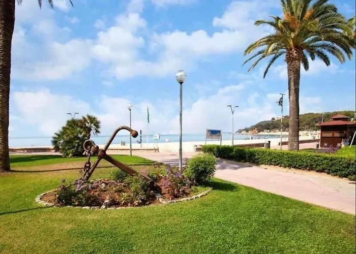 Seahomes Vacations - Acacias Beach&chic * Lloret de Mar